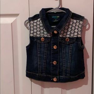 Jean best with white decor